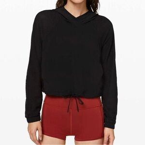 Lululemon Catch a Breeze Pullover